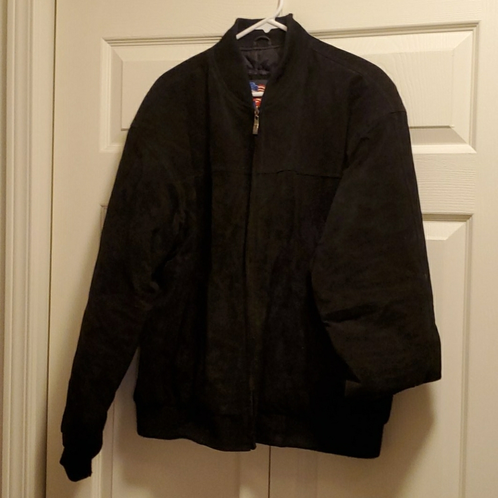 Men's Suade jacket,  lightly lined.